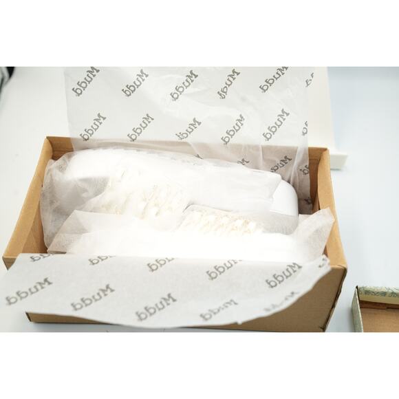 Mudd Women’s White Slide Sandals Gold Chain Accent Size 7 Platform Slip-On - Picture 7 of 13